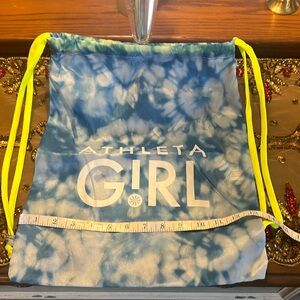 Excellent Like New:Athleta Girl Drawstring Sling Bag/Sports Bag